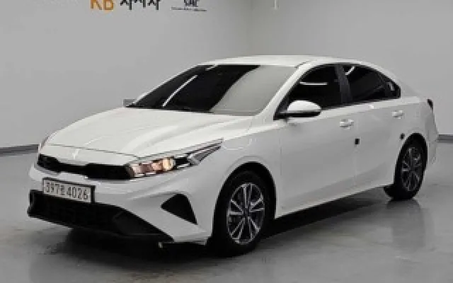 수원중고차시장 더뉴 K3 2세대 1.6 가솔린 프레스티지 매물 사진 13 - 2023/07 104,058km