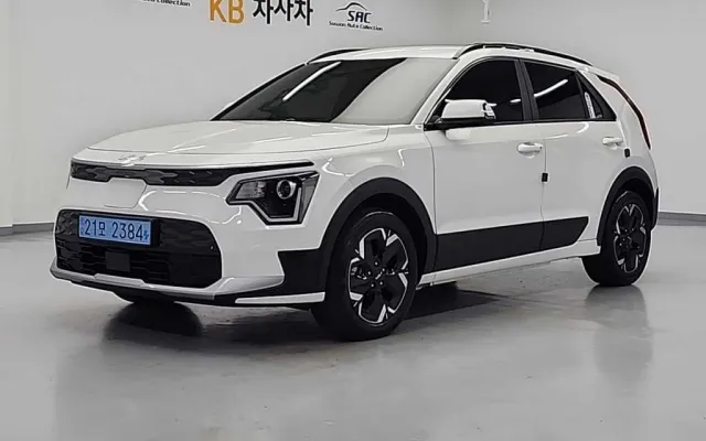 수원중고차시장 디 올 뉴 니로 EV 에어 매물 사진 2 - 2024/03 17,891km